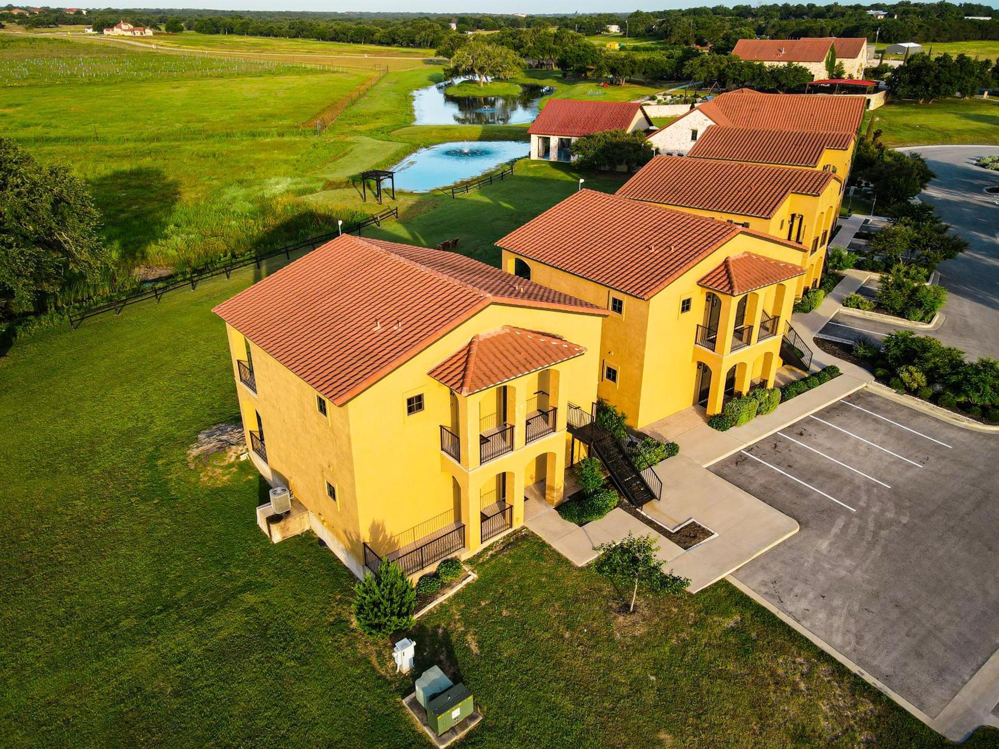 The Vineyard At 3* Florence